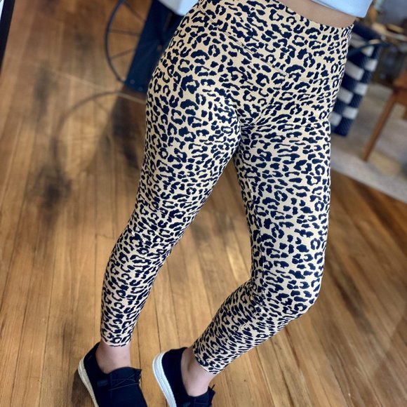 Essential Leopard Print Leggings - Picture 5 of 7